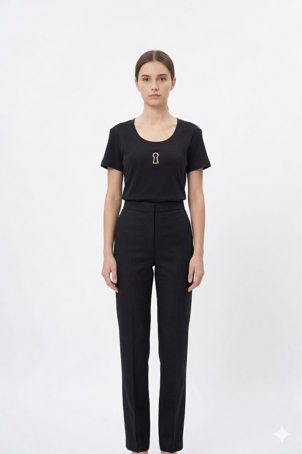 Keyhole Charm Tee